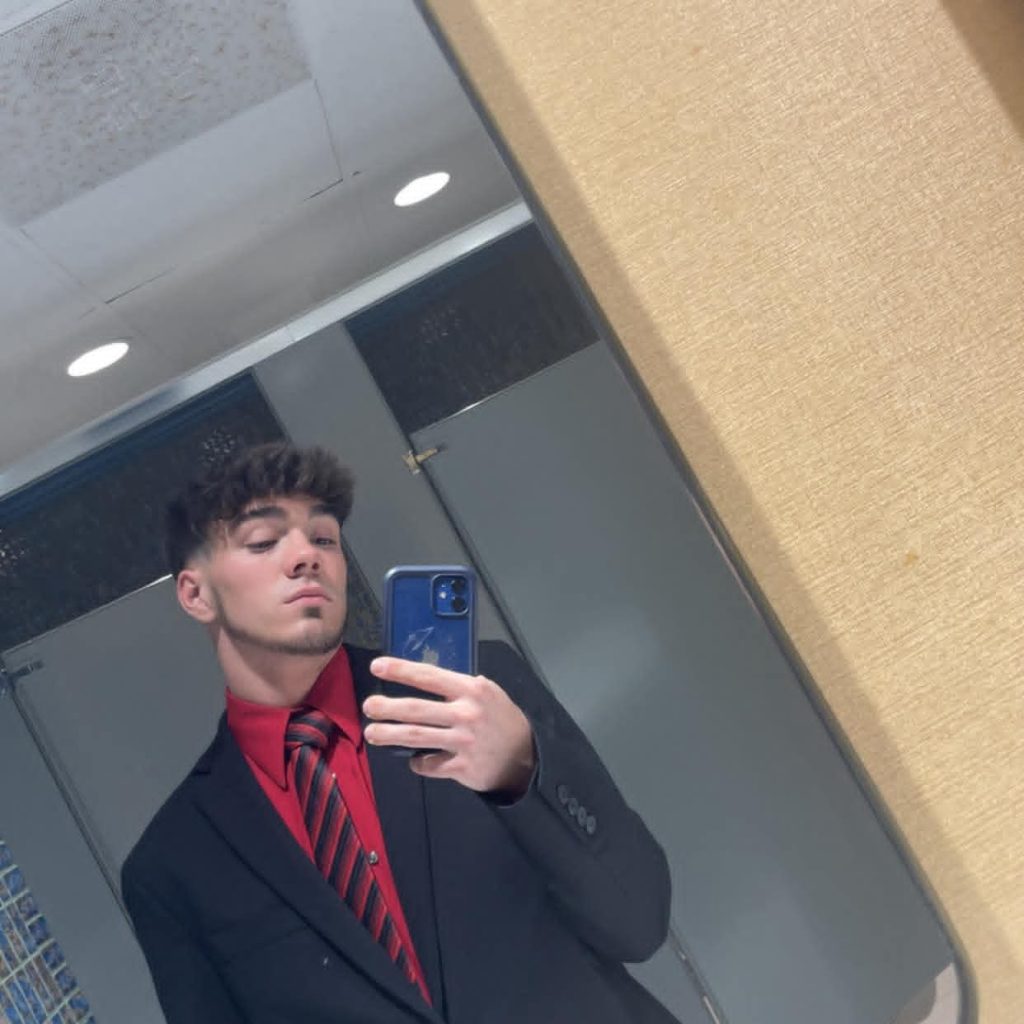 Aaden Elswick, Columbus, Ohio: 19-Year-Old Thrown From SUV and Killed in Late-Night Left-Turn Crash